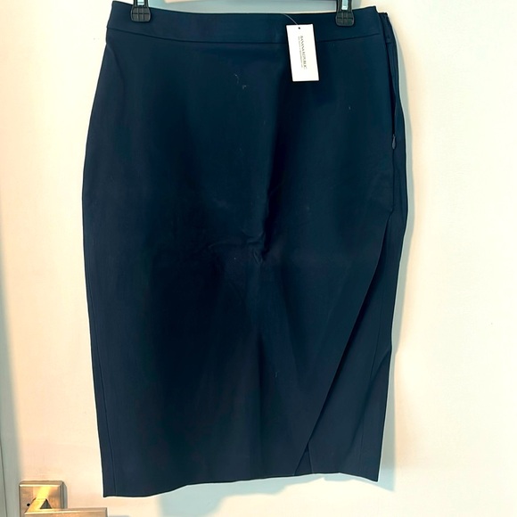 Banana Republic Navy pencil skirt Brand new with tags - Picture 1 of 3